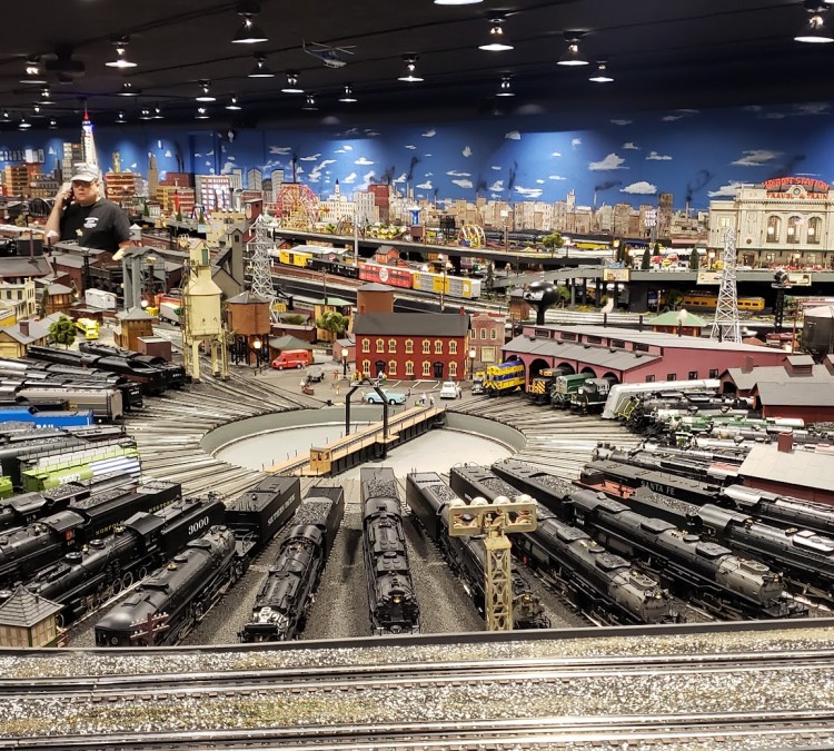 corner-field-model-railroad-museum-trading-post-train-shop-photo
